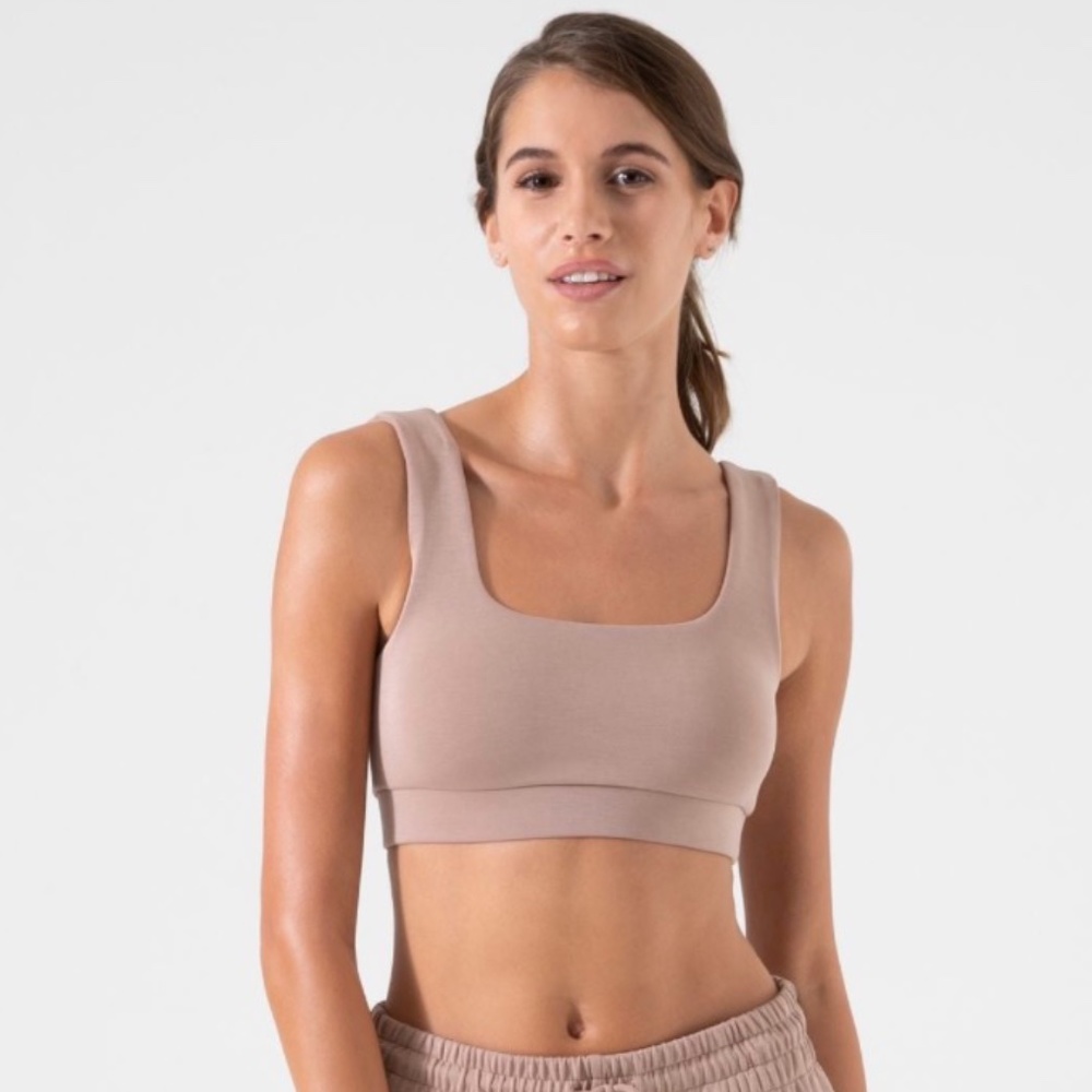 Nux Sleek Square Bra Dune